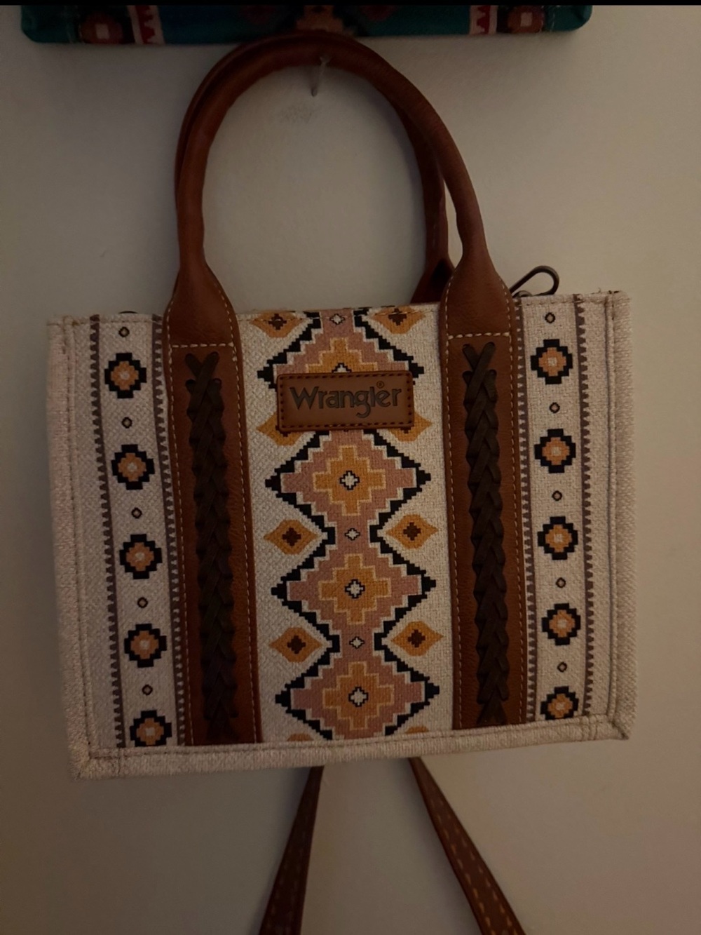 Wrangler Cream, Tan & Brown Southwestern Embroidered Tote